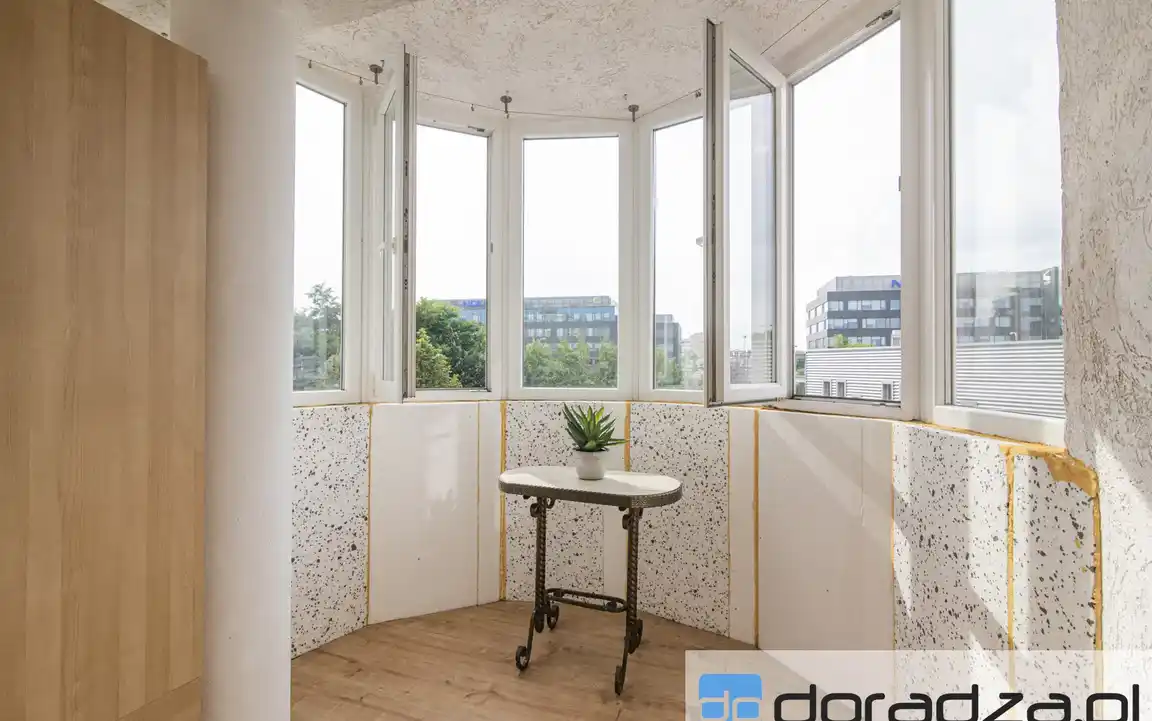 Na ostatnim groszu / 2 pokoje / 35m2 / loggia / Magnolia Park - zdjęcie 8