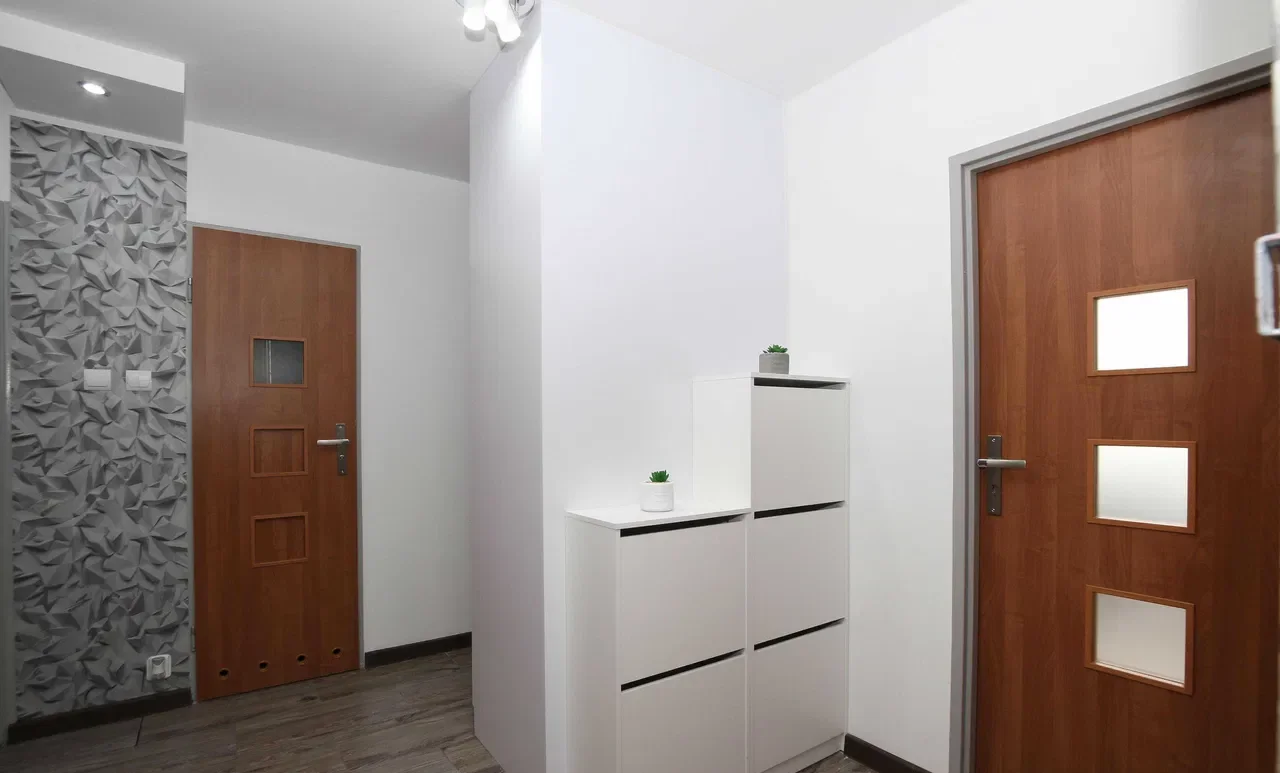 Pokój jednoosobowy koło Magnolii dla dziewczyny, tanio! - zdjęcie 4