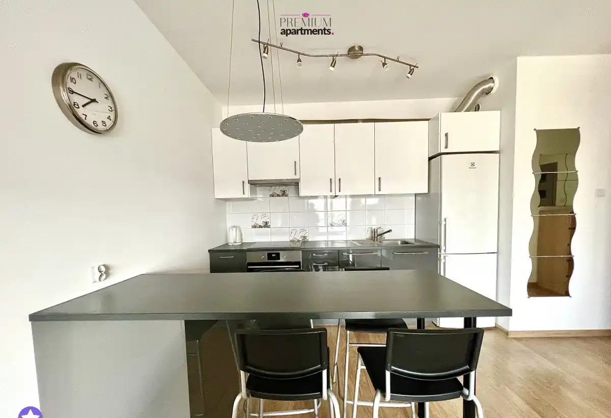 Albatross, 2 pokoje, 46m2, balkon, miejsce w hali