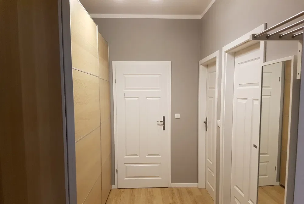 Komfortowy apartament z loggią i 2 miejscami w garażu - zdjęcie 10