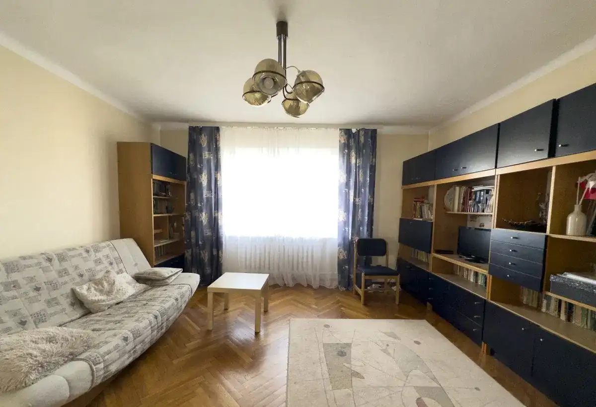 Mieszkanie 80m2 na piętrze w domu - zdjęcie 7