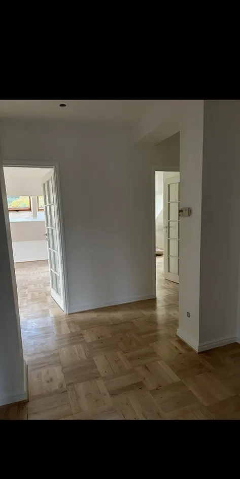 Przestronne mieszkanie 77m2 z garażem w Kielcach (os. Baranówek) - zdjęcie 4