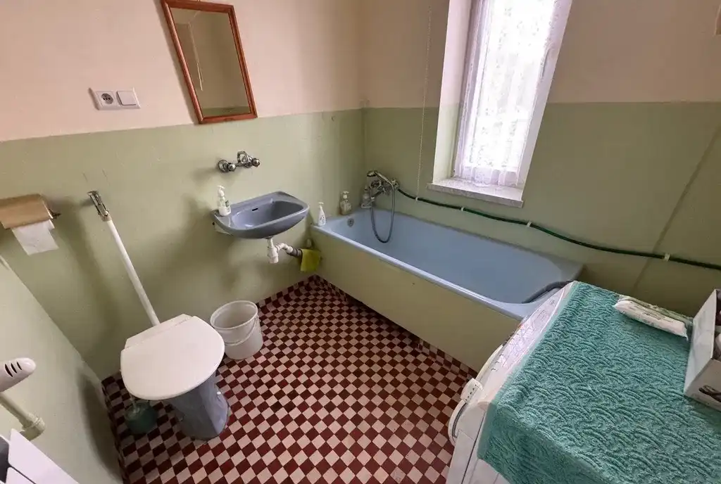 Wolnostojący dom do wynajęcia - Radziszów - zdjęcie 6