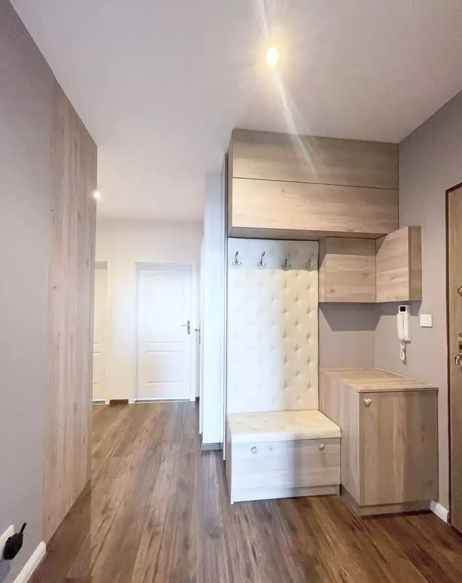 Lwowska, 3 pokoje, garaż, duży balkon, widok na wzgórza - zdjęcie 8