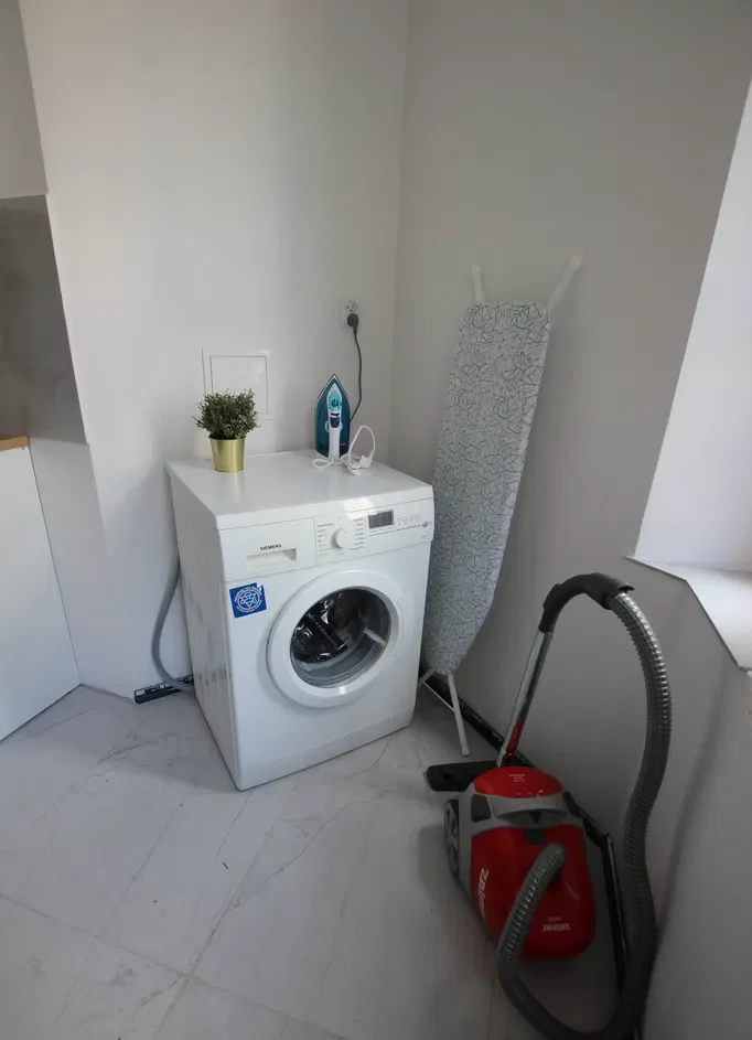 Ładny pokój na WILDZIE w centrum Poznania od 1 czerwca - zdjęcie 7