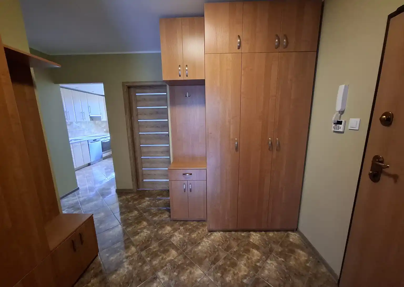 Mieszkanie 2 pokoje 55m2 z balkonem oraz miejsce parkingowe - zdjęcie 7