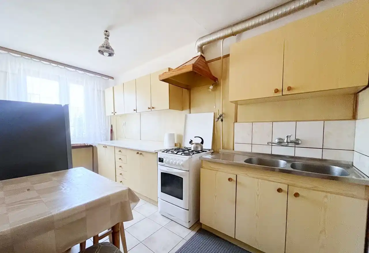 3-pokojowe mieszkanie na wynajem - ul. Kosynierów, Rzeszów - zdjęcie 5