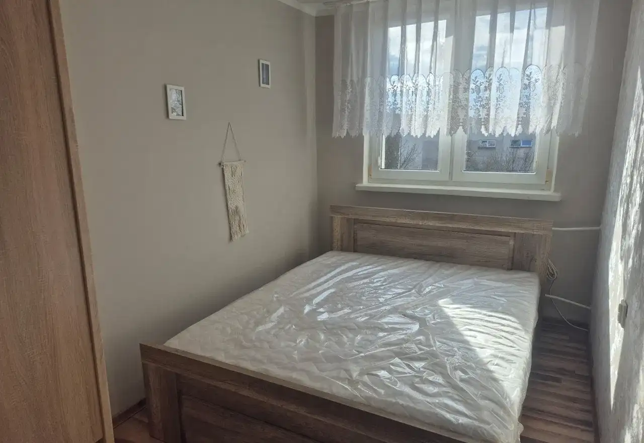 Mieszkanie wynajem Anieli Krzywoń Zielona Góra aneks dwa pokoje 38m2 - zdjęcie 8