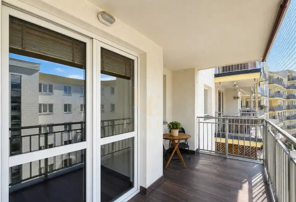 2 parkingi | Garderoba | Duży balkon - zdjęcie 8