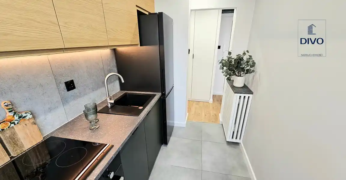 2 pokoje z balkonem po generalnym remoncie, centrum - zdjęcie 9