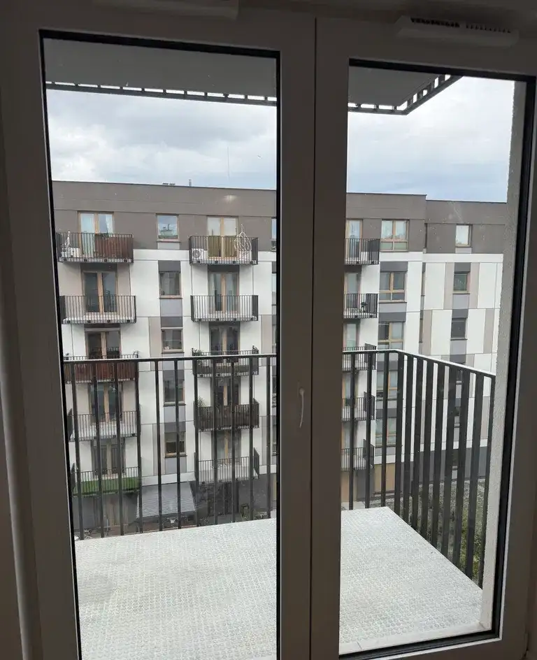 Apartament w Poznaniu ul Wojciecha Skowrońskiego,dzielnica Nowe Miasto - zdjęcie 6
