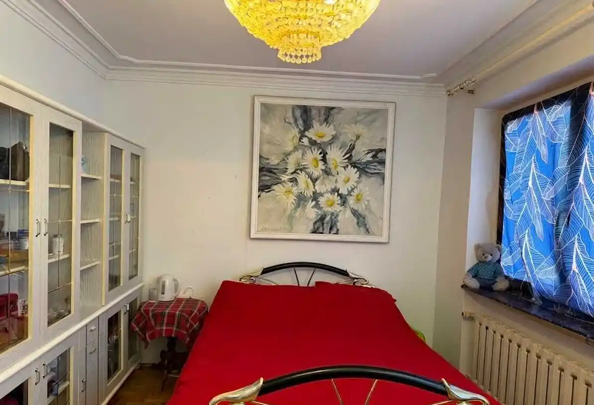 Elegancki pokój w domu na Olechowie - zdjęcie 4