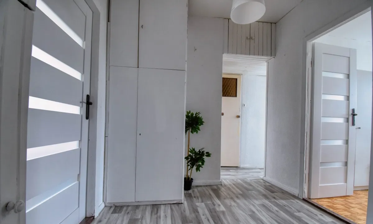 Jasny pokój 1/2-osobowy z balkonem na poznańskim Sołaczu - zdjęcie 7