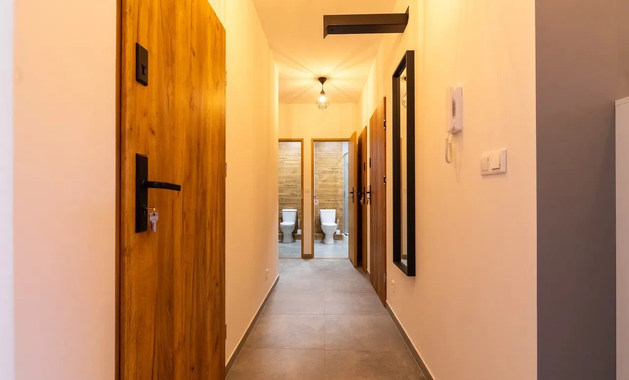 Nowy pokój 20m2 z balkonem 10m² na ogrodzonym osiedlu. Metro. - zdjęcie 10