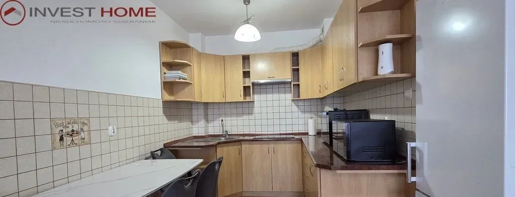 Koszarowa 17 blok, piwnica, balkon - zdjęcie 3