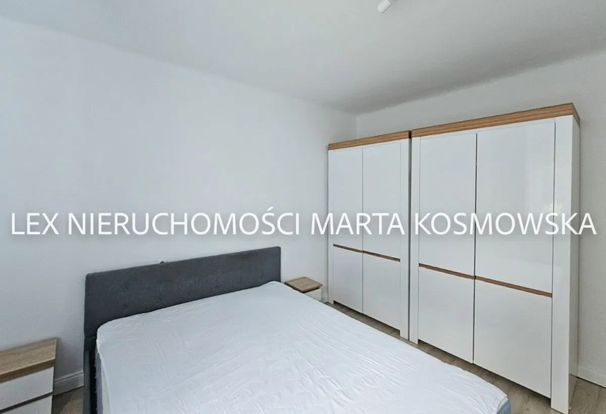 Ursus ul. Bohaterów Września, 42 m , pwinica 10 m - zdjęcie 8