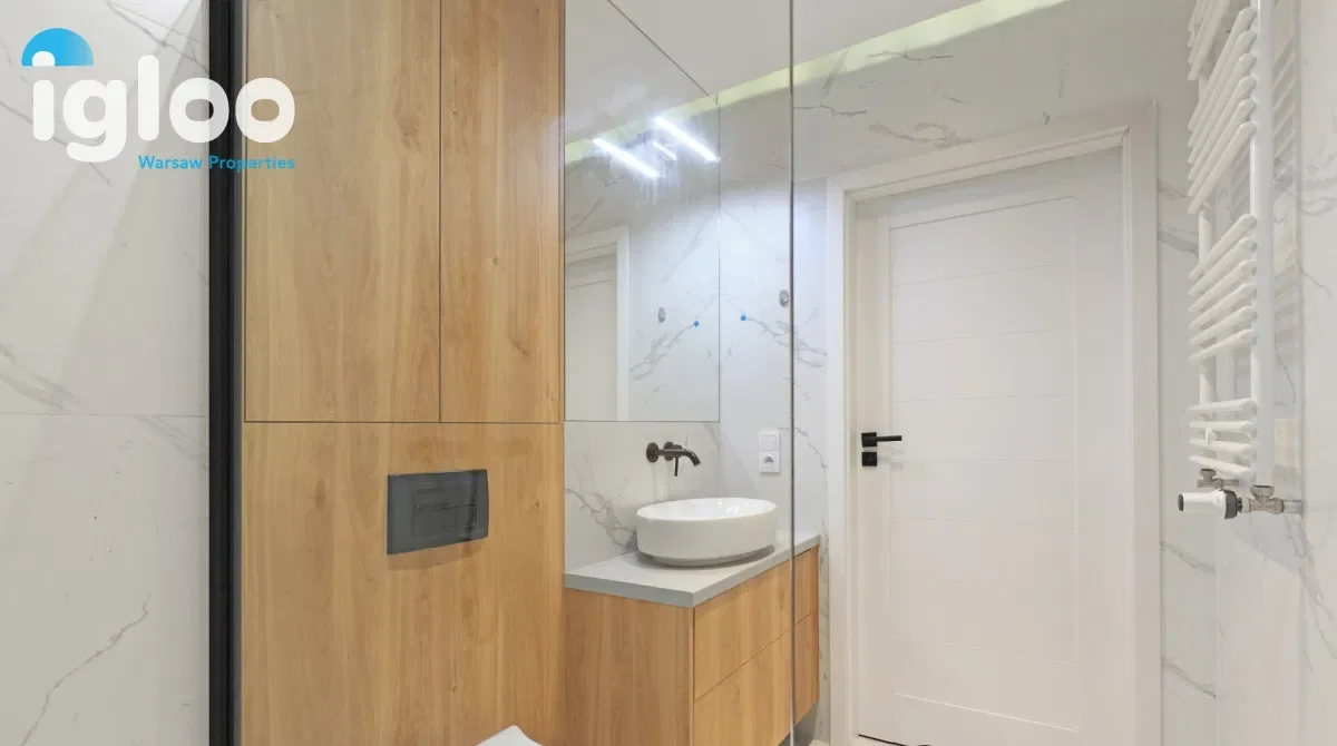 Komfortowy 3-pokojowy apartament w Warszawie na Pradze - zdjęcie 9