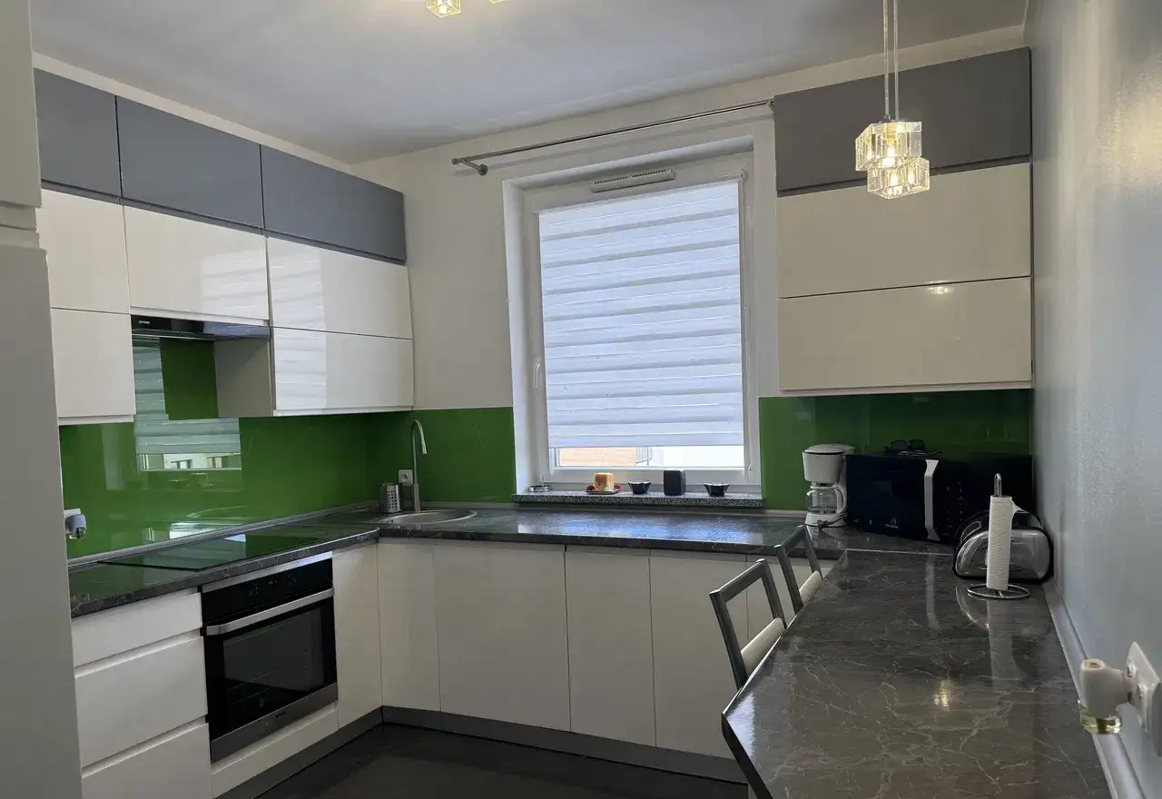 Naramowice 2 pokoje oddzielne, balkon - wynajem ! - zdjęcie 2