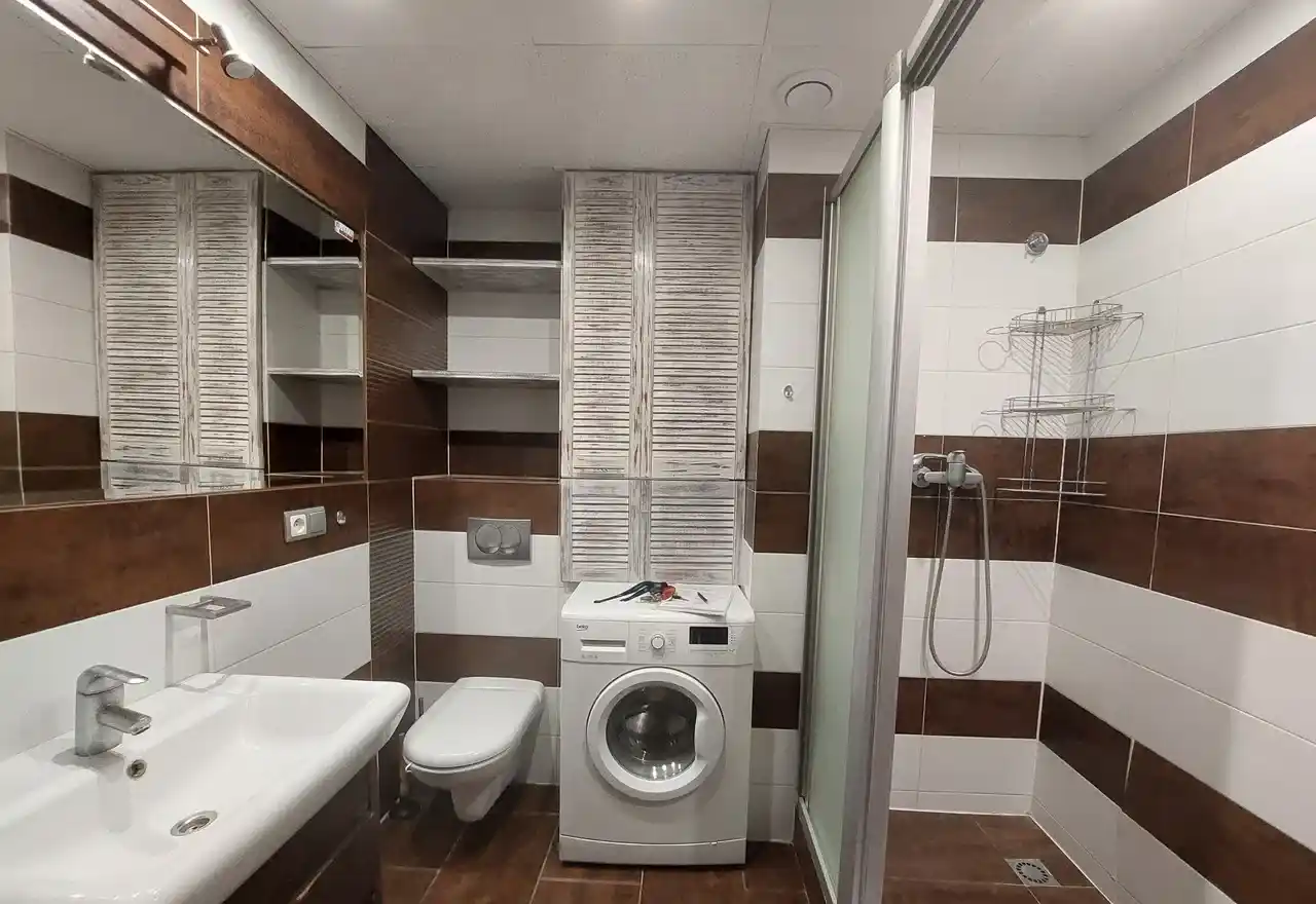 Mieszkanie 2 pokoje na Starym Mieście - zdjęcie 3