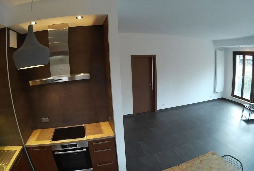 Trzypokojowy apartament na Powiślu - zdjęcie 8