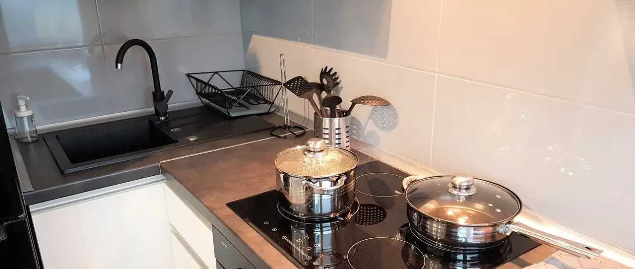 2 pokojowe mieszkanie w dobrej lokalizacji - zdjęcie 6