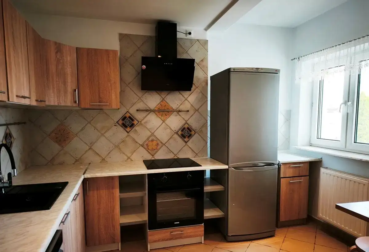 Do wynajęcia piętro domu z niezależnym wejściem-2 pokoje-balkon-Konin - zdjęcie 6