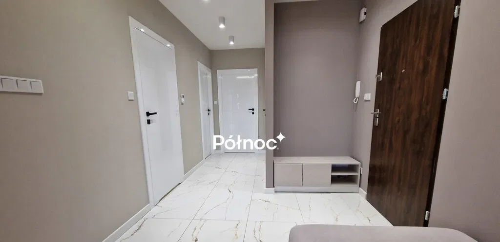 Apartament M4 z garderobą Okulickiego - zdjęcie 9