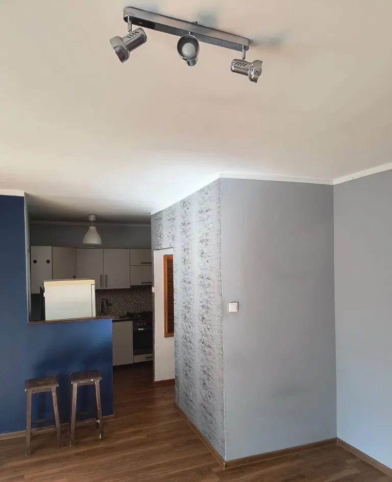 40m2 2pok.jasne mieszkanie od zaraz dla 1 os.lub pary parking w cenie - zdjęcie 4