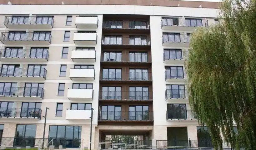 Gumieńce, mała przytulna kawalerka, balkon 2021 r. basen, siłownia. - zdjęcie 3