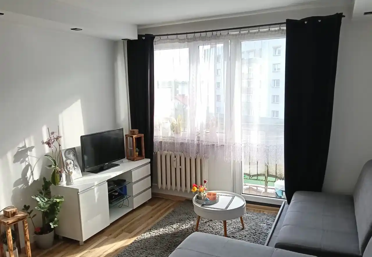 Mieszkanie 3-pokojowe z balkonem do wynajęcia - zdjęcie 4