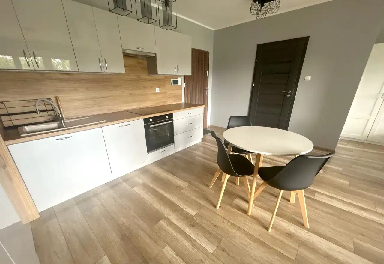 SOLANKOWA ALEJA/42m2+8m2 duża loggia/1PIĘTRO/ winda/ przy Solankach - zdjęcie 7
