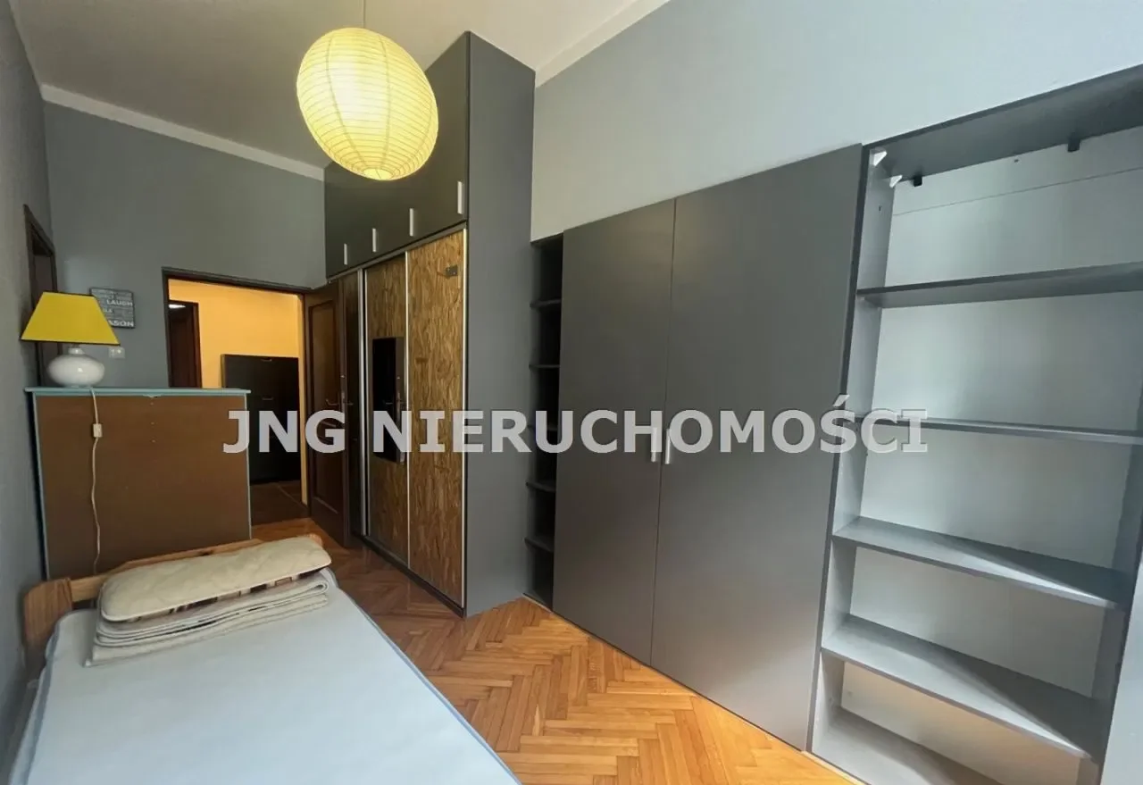 Poznań Łazarz cztery pokoje umeblowane, balkon - zdjęcie 5