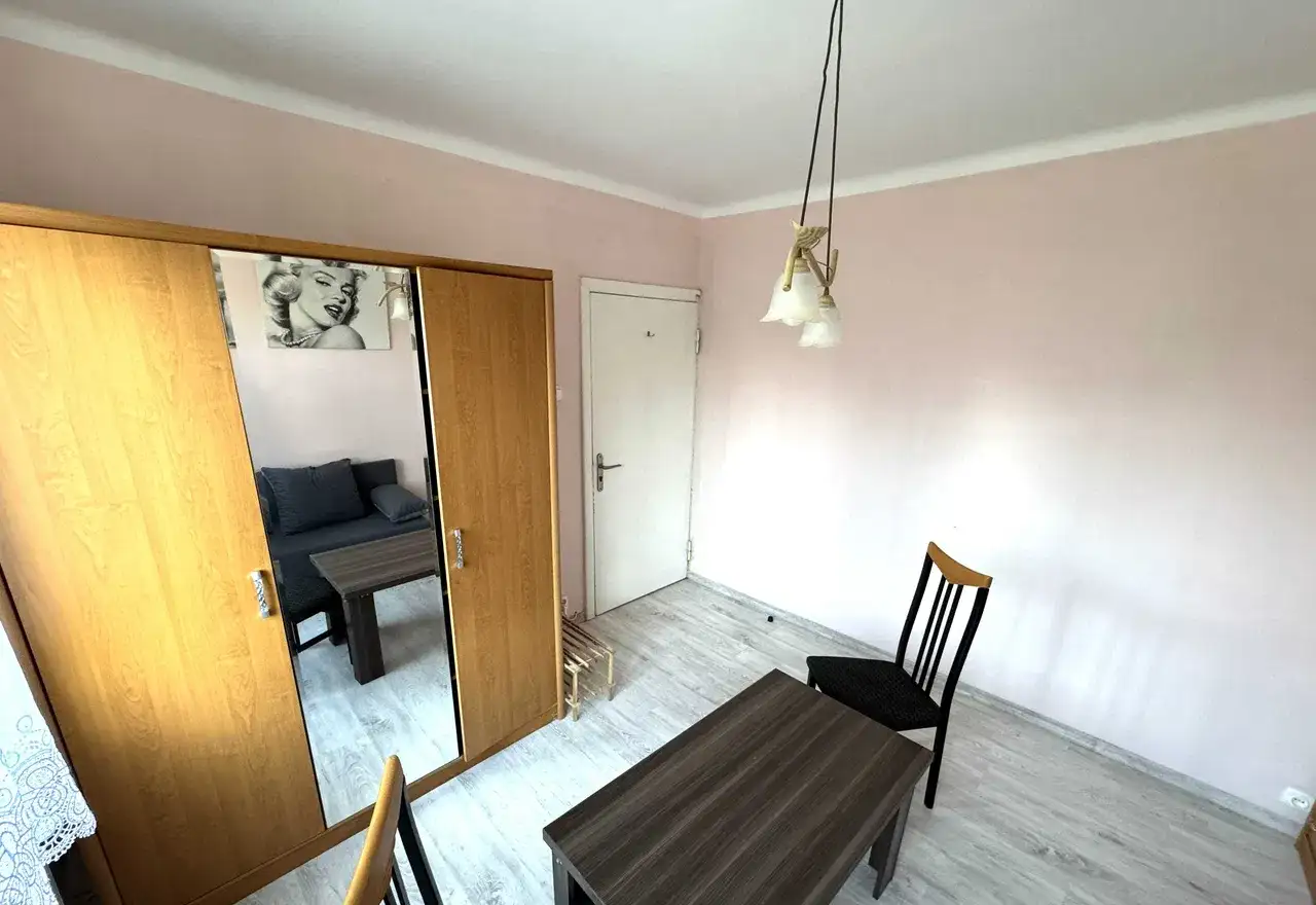 Pokój jednoosobowy w centrum Torunia - zdjęcie 2