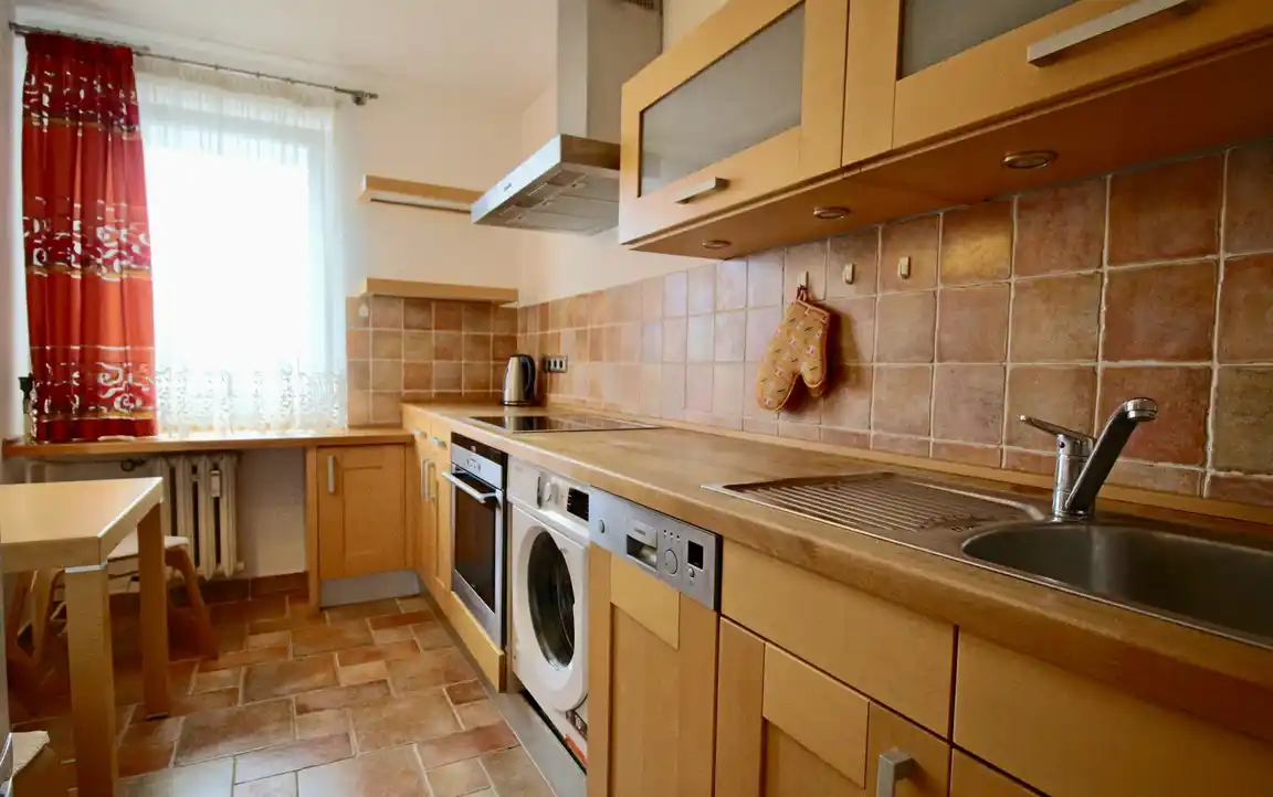 PL/RU 2 pokoje + kuchnia / Gabinet / Od zaraz / Prądnik Biały / Balkon - zdjęcie 6
