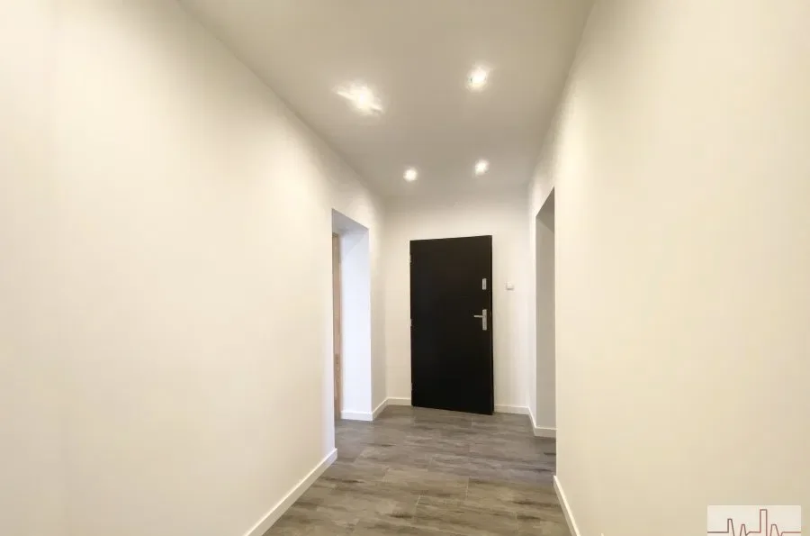 Kawalerka 29 m2 w Bytomiu - Śródmieście - zdjęcie 5