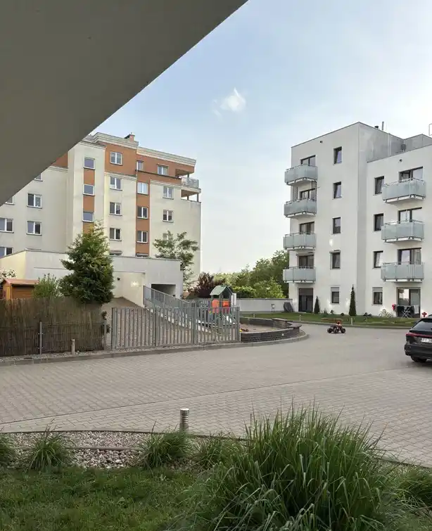 Mieszkanie 2-pokojowe z ogródkiem i garażem - zdjęcie 5