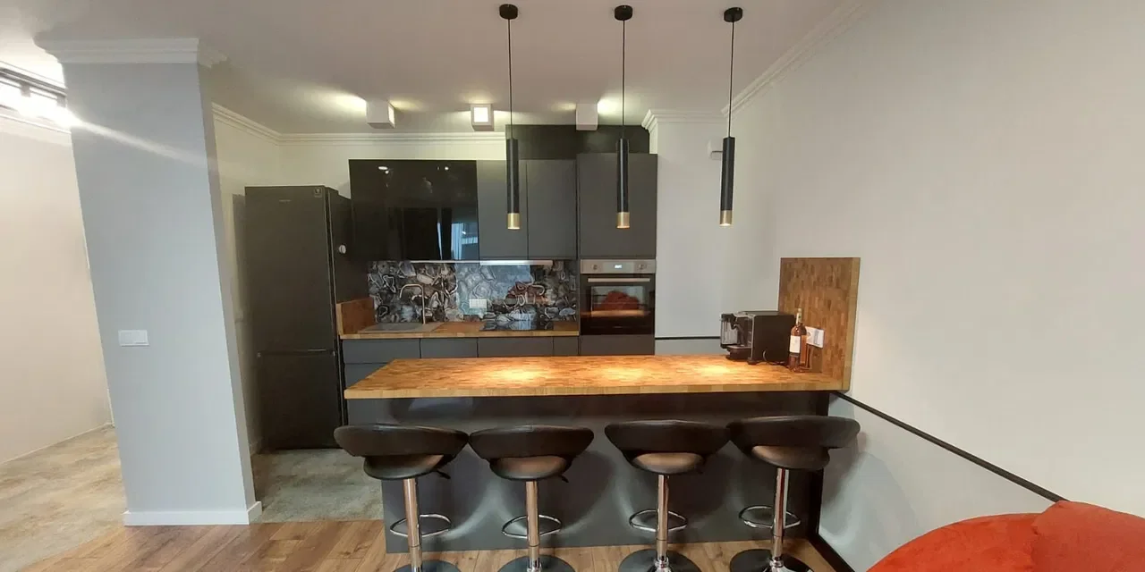 Nowoczesne 2 pokojowe mieszkanie 50 m²  z ogródkiem 60 m² - zdjęcie 2