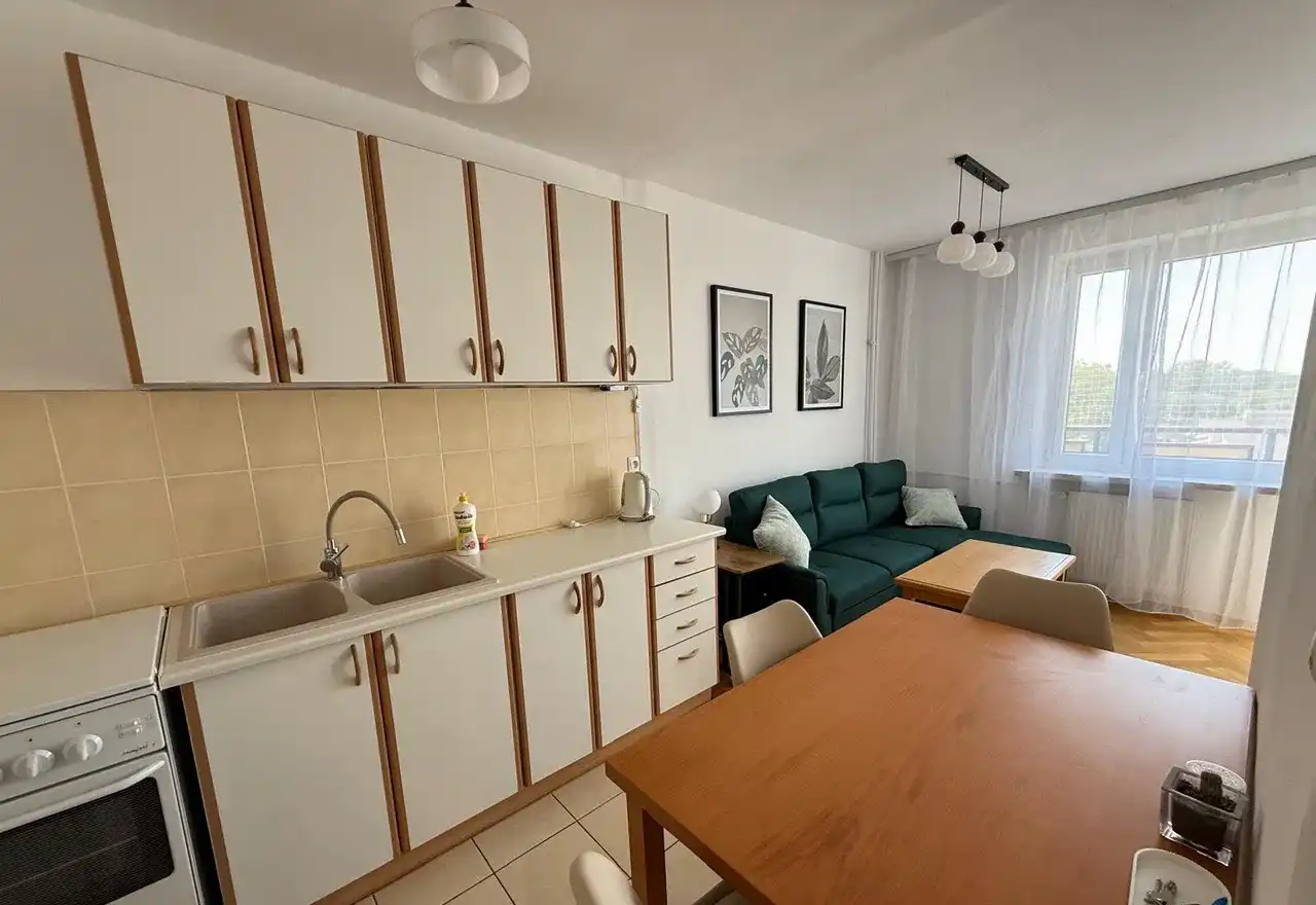 Rakowiec (Ochota) - dwupokojowe mieszkanie z balkonem  38,6 m2 - zdjęcie 5