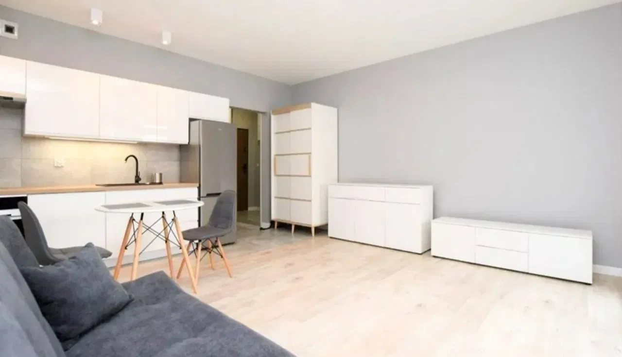 Nowoczesne Studio 30m2 z balkonem Prądnik Czerwony