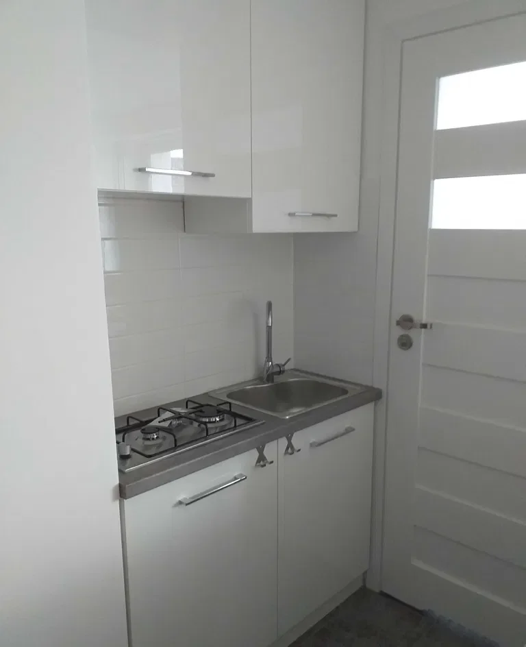 Ładna kawalerka po remoncie 28 m2 ul. Wańkowicza oś. Północ - zdjęcie 5