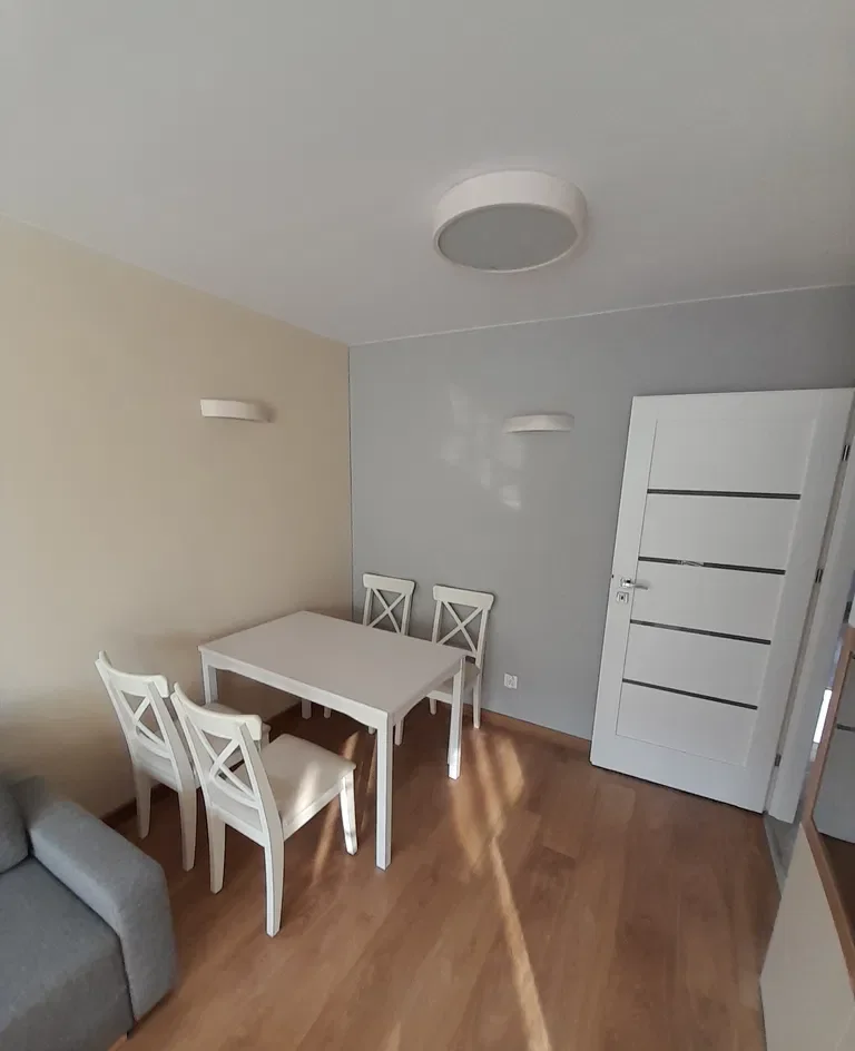 Mieszkanie 2-pokojowe po remoncie z balkonem w Jeleniej Górze - zdjęcie 5