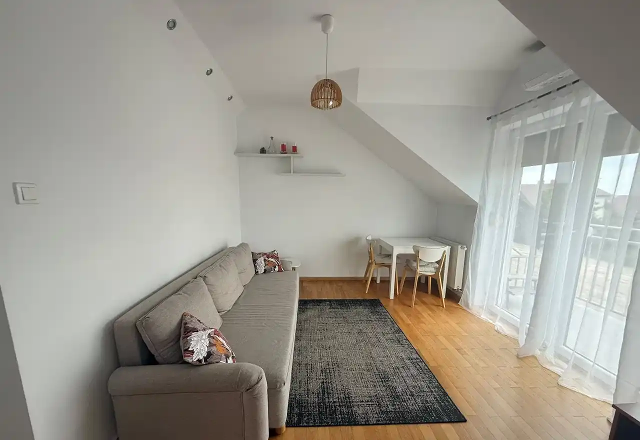 Przytulne 2 pokojowe mieszkanie w Plewiskach