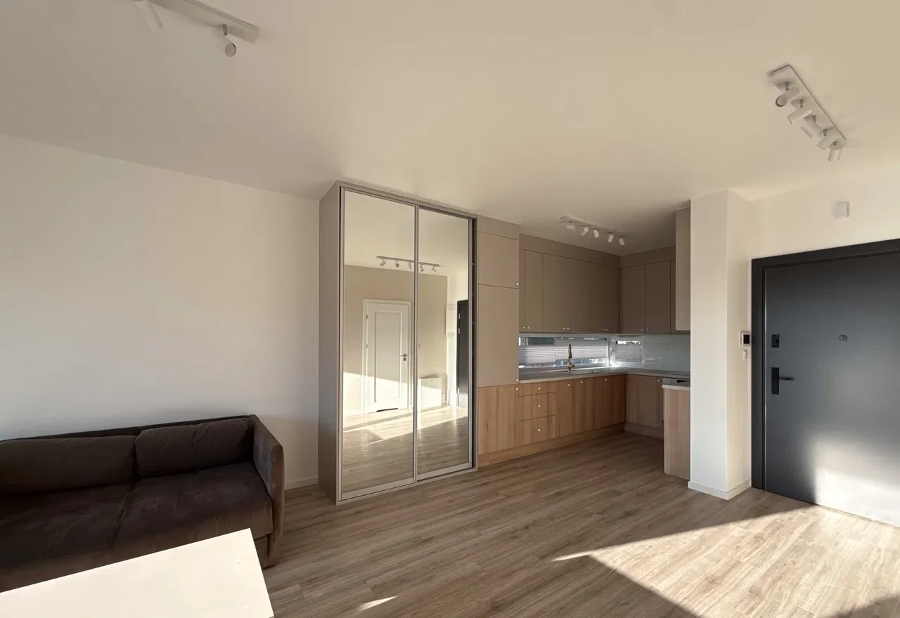 Mieszkanie dwupokojowe Lvovska Home z balkonem - zdjęcie 4