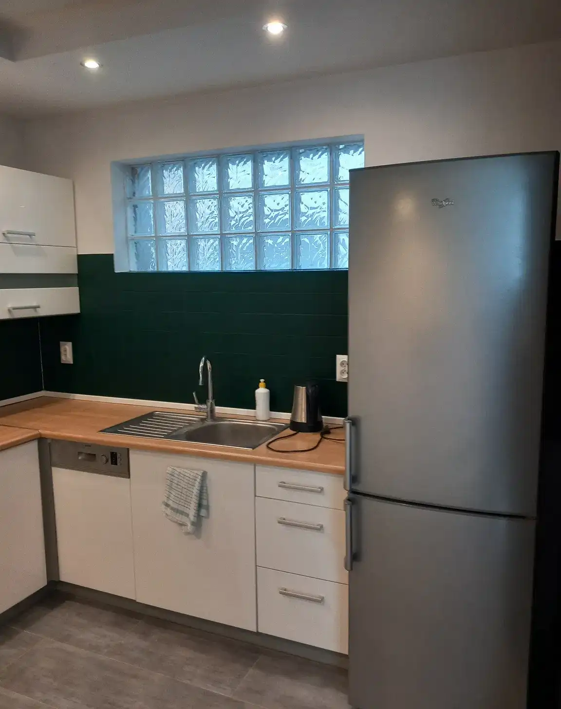 Dwupokojowe umeblowane mieszkanie w centrum Wrocławia, ul. Worcella. - zdjęcie 8