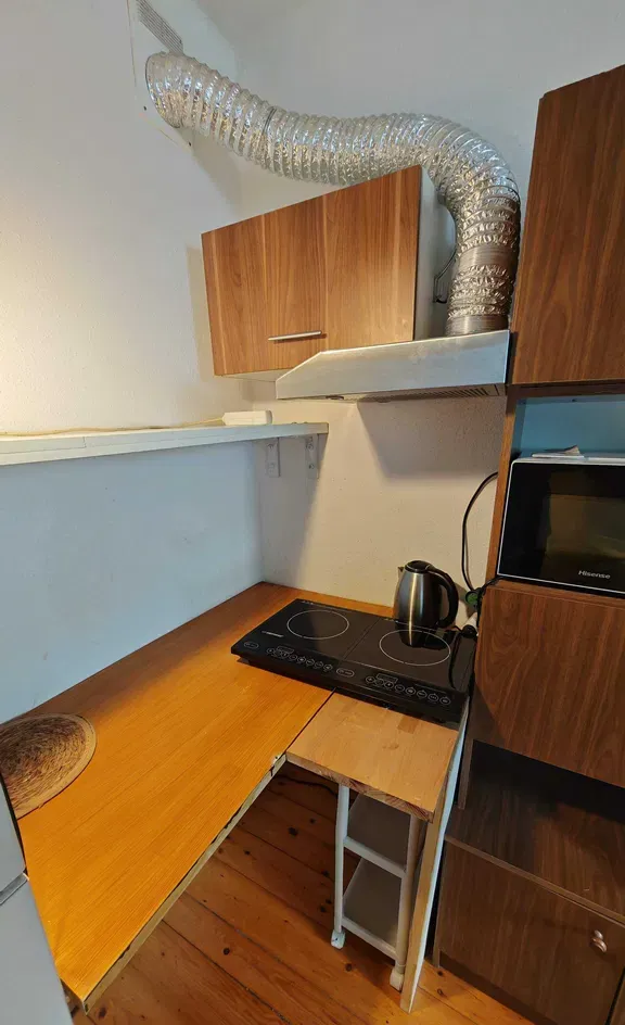 Kawalerka-all inclusiv:prąd,woda,net1Gb/s z WiFi,TV,Parking,Kaucja0zl! - zdjęcie 4