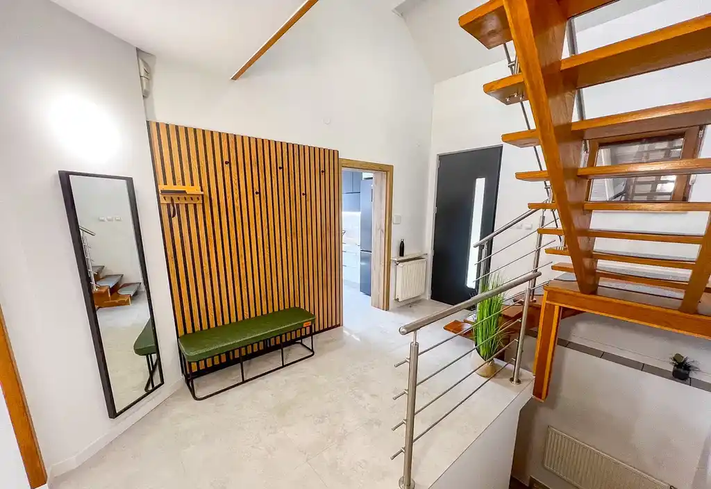 Dom po remoncie 250 m² ogród garaż Bluszczowa - zdjęcie 8