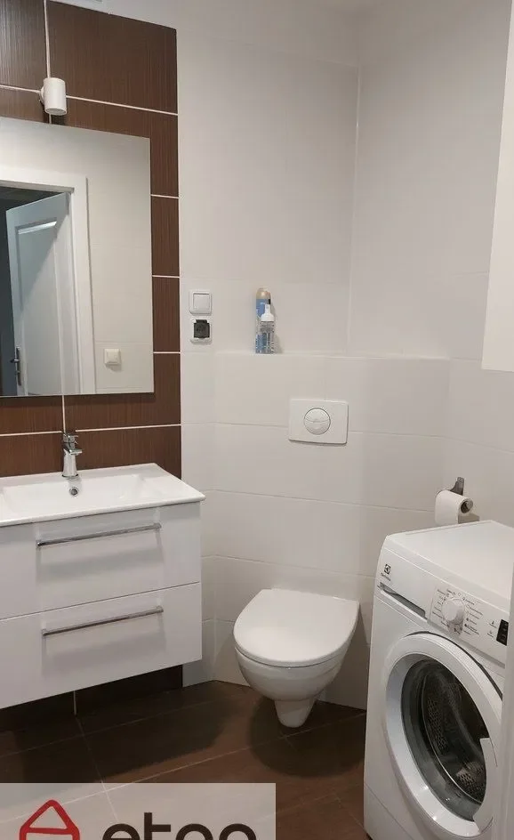 Funkcjonalne mieszkanie 3-pokojowe w Poznaniu - zdjęcie 9