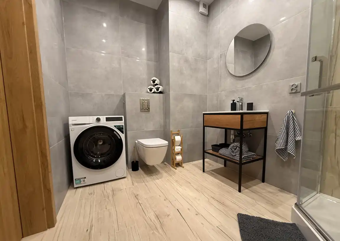 Nowoczesny pokój 11 m2 z balkonem / Gliwice, ul. Kochanowskiego 38 - zdjęcie 10