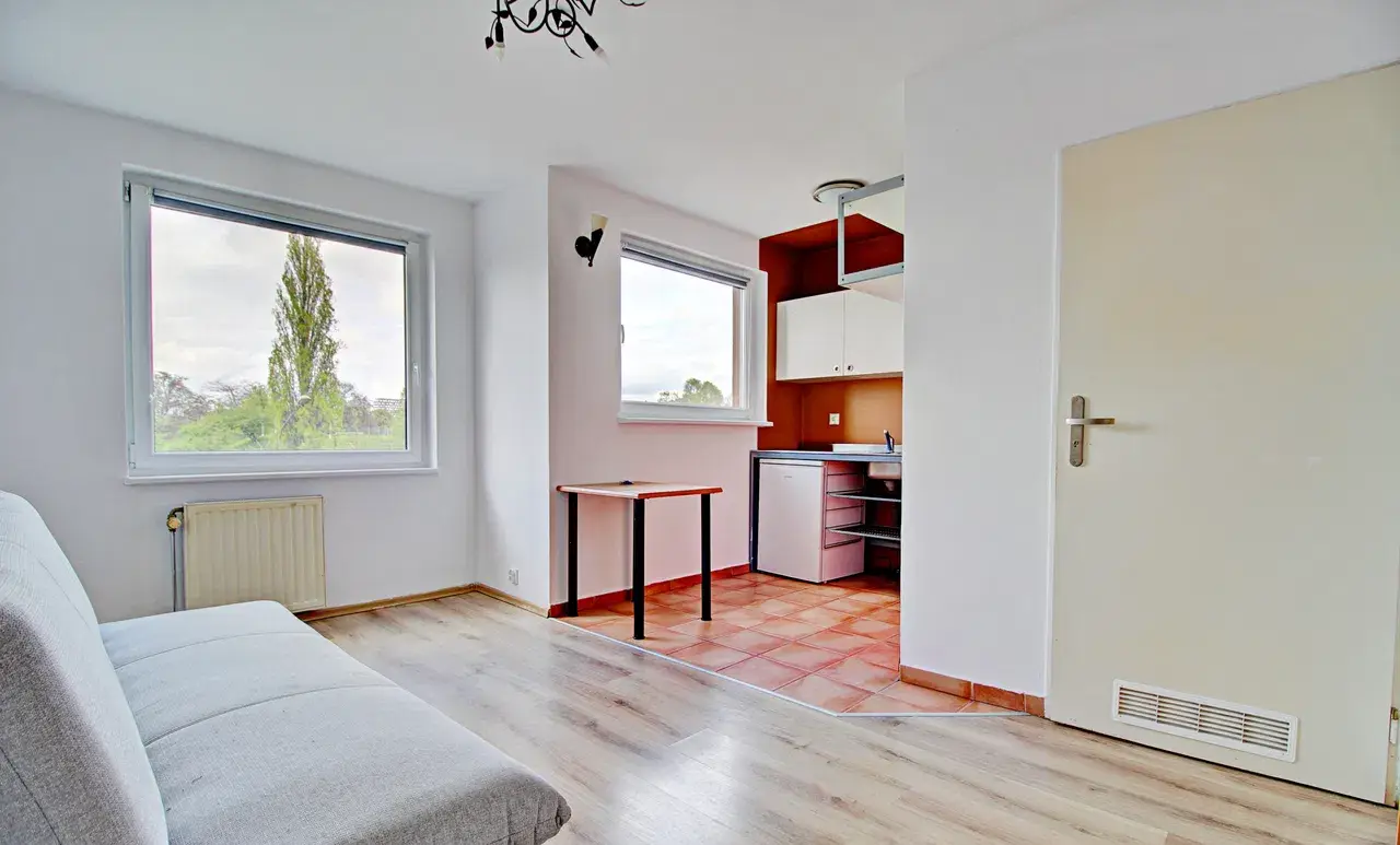 2 pokoje, Centrum/ ul. Słowiańska, blisko centrum, 2800 zł całość! - zdjęcie 2