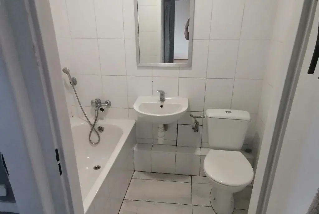 Mieszkanie 2 pokoje z balkonem do wynajęcia. Poznań, Powst. Wlkp. 4 - zdjęcie 6